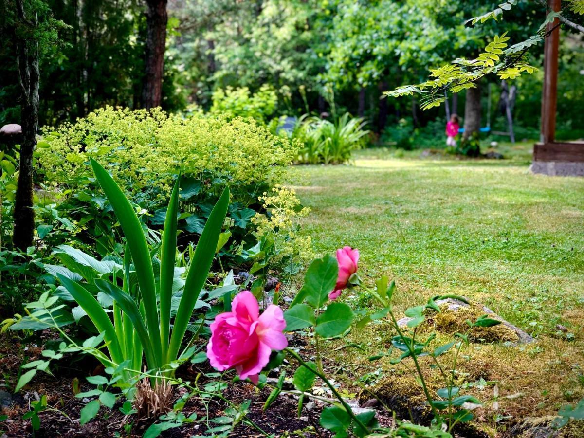 Kibuvitsa Holiday House Muratsi Bagian luar foto