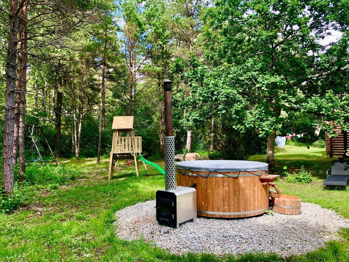 Kibuvitsa Holiday House Muratsi Bagian luar foto