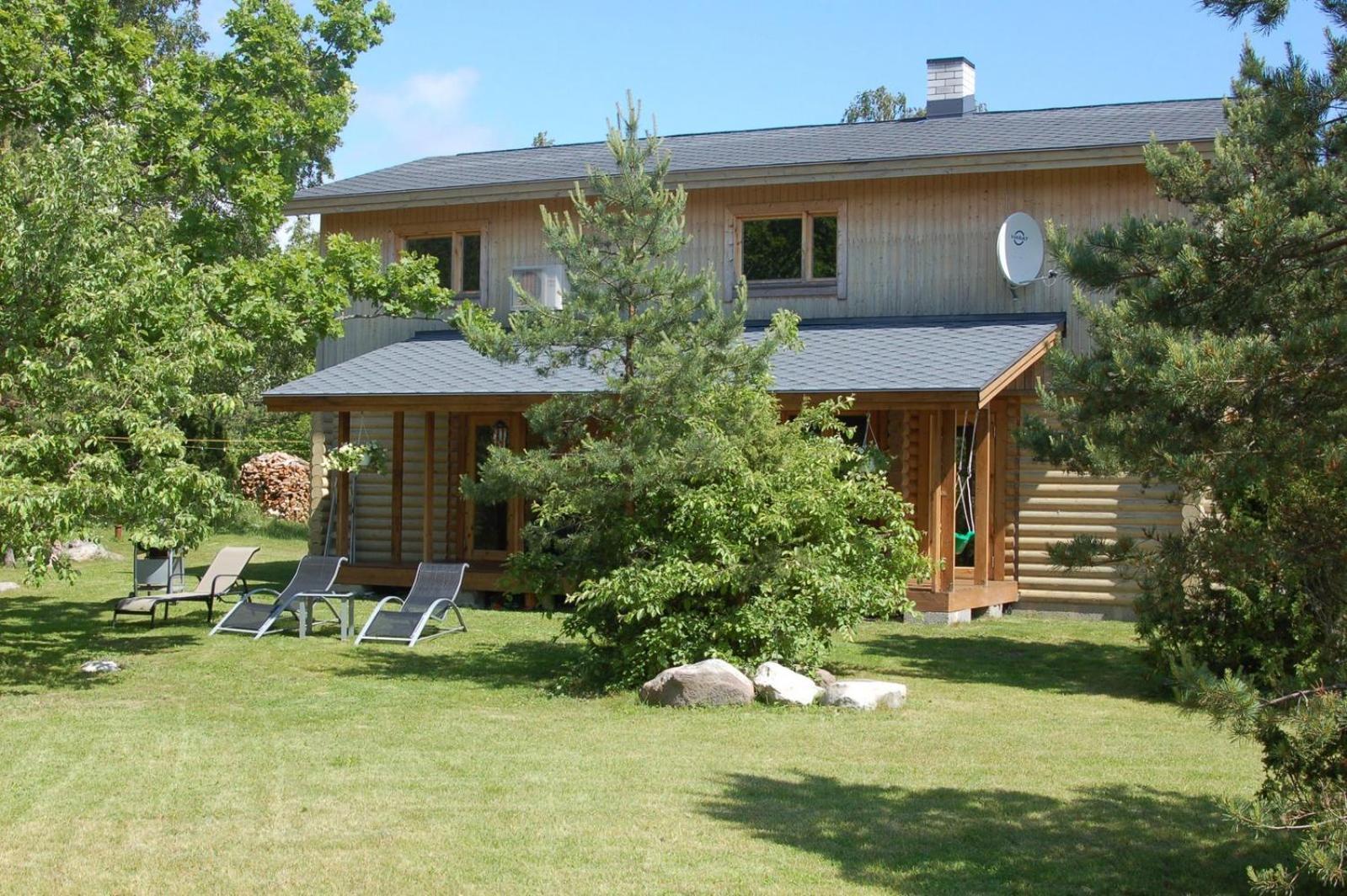 Kibuvitsa Holiday House Muratsi Bagian luar foto